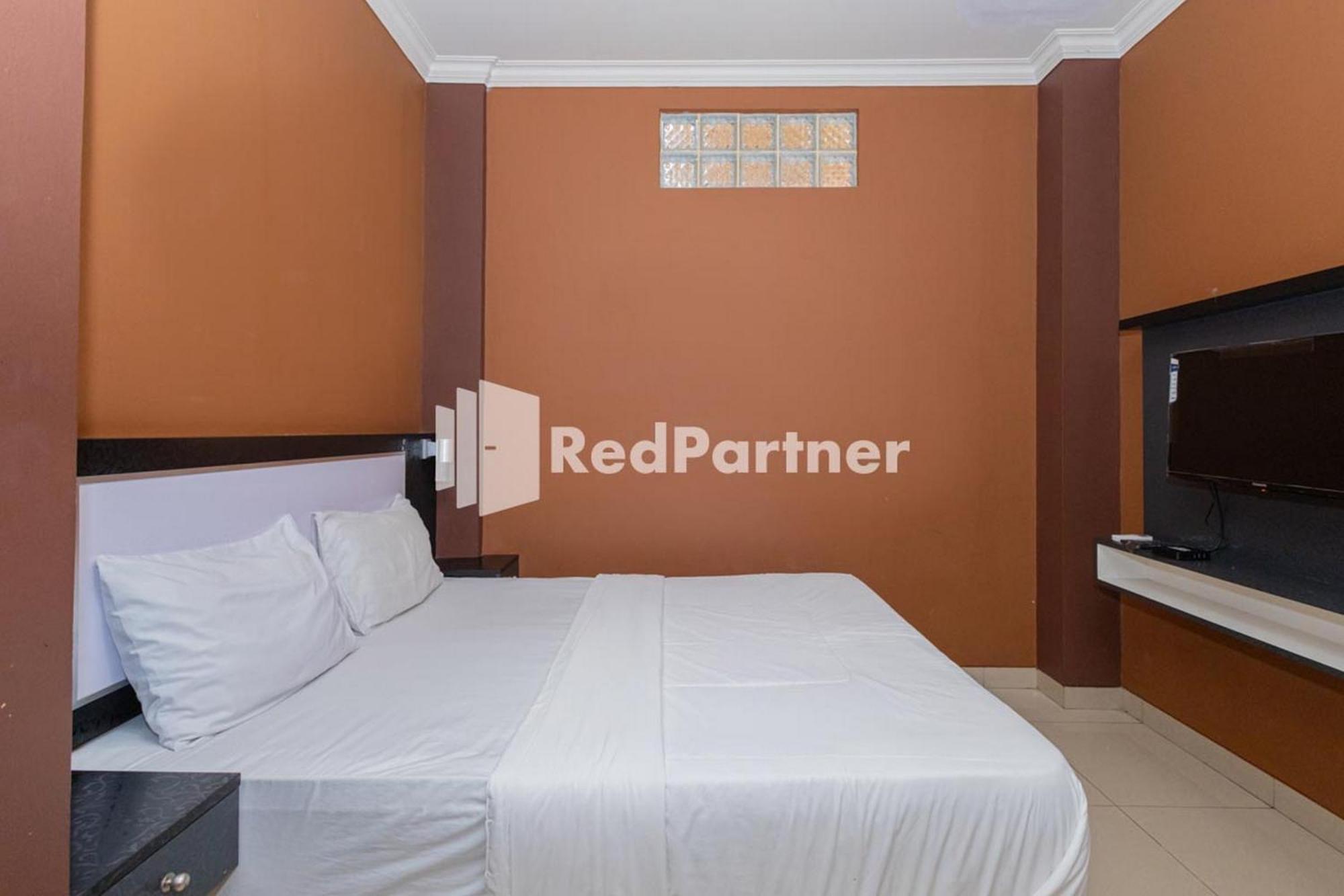 Star Hotel Jaksa Mitra Reddoorz Jakarta Exterior foto